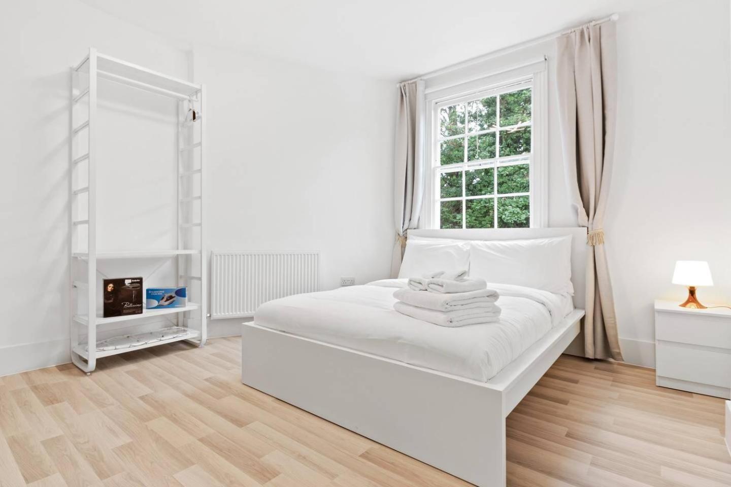 Airy Spacious 1 Bedroom Aprtment With Garden In Brixton Londra Dış mekan fotoğraf